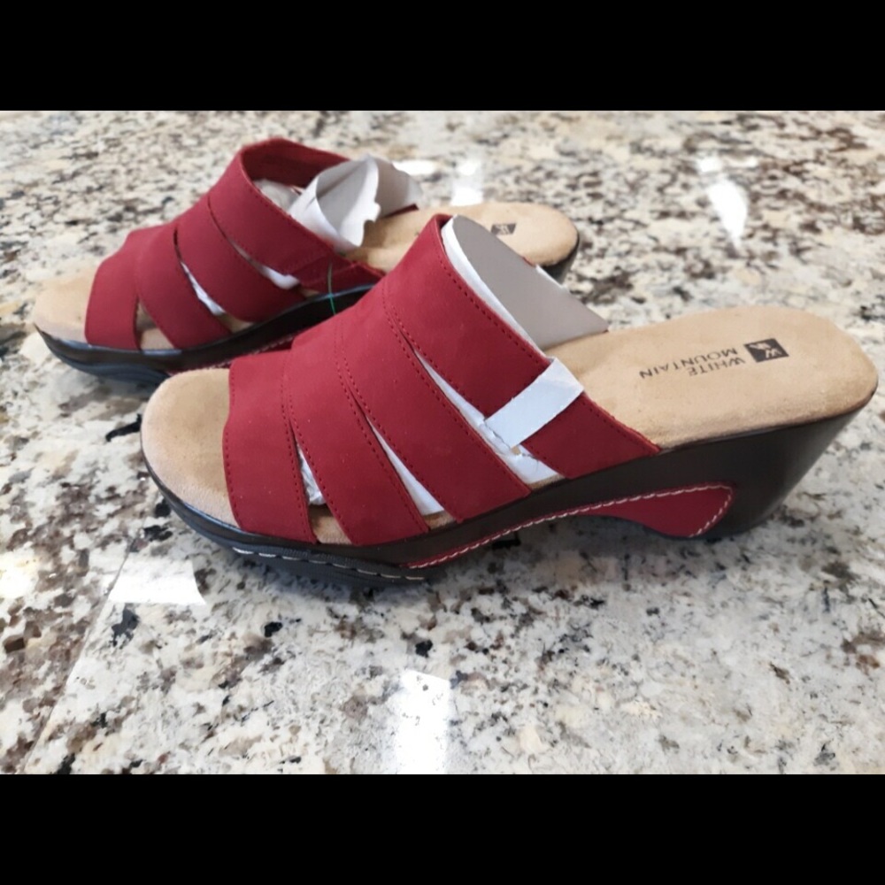 Shoe